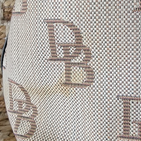 Dooney purse - Picture 5 of 6